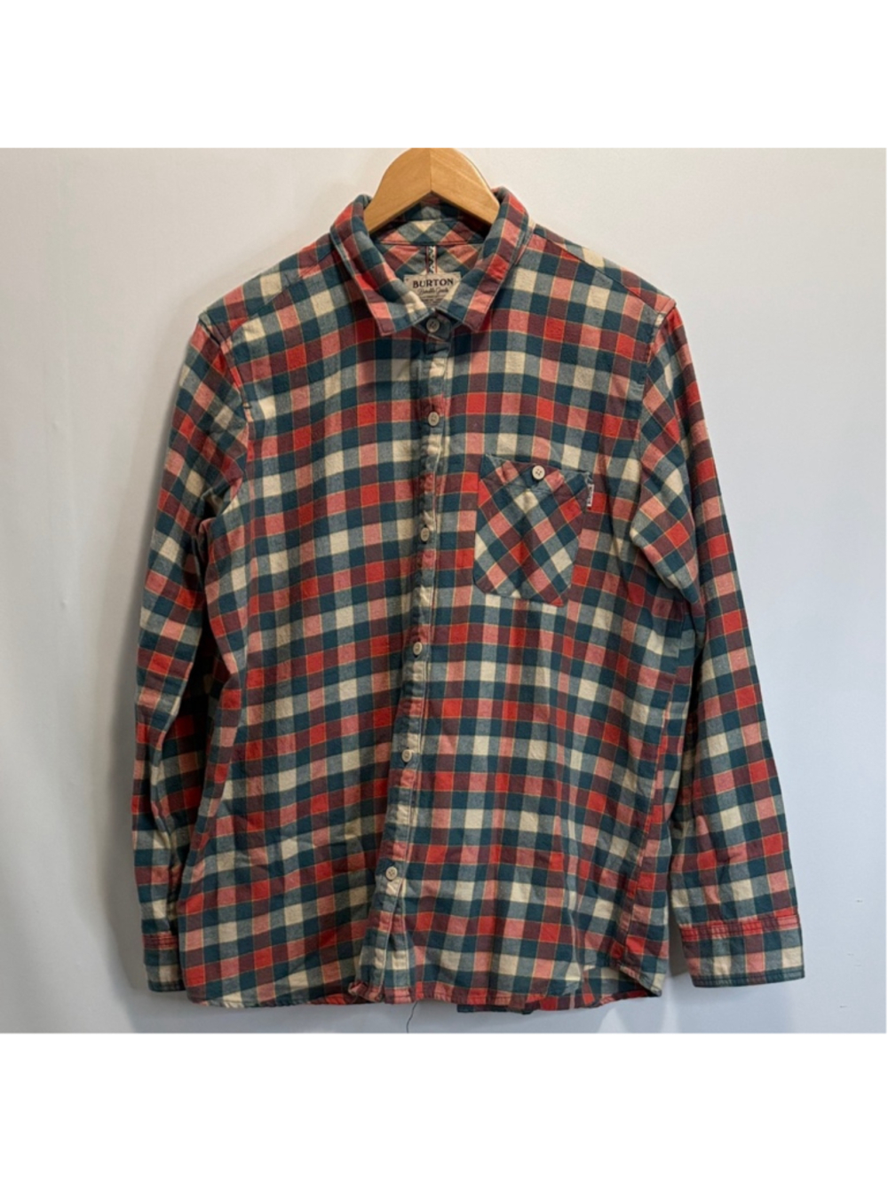 Burton Men's Red, Green, and Cream Plaid Button-Down Shirt unisex size Large